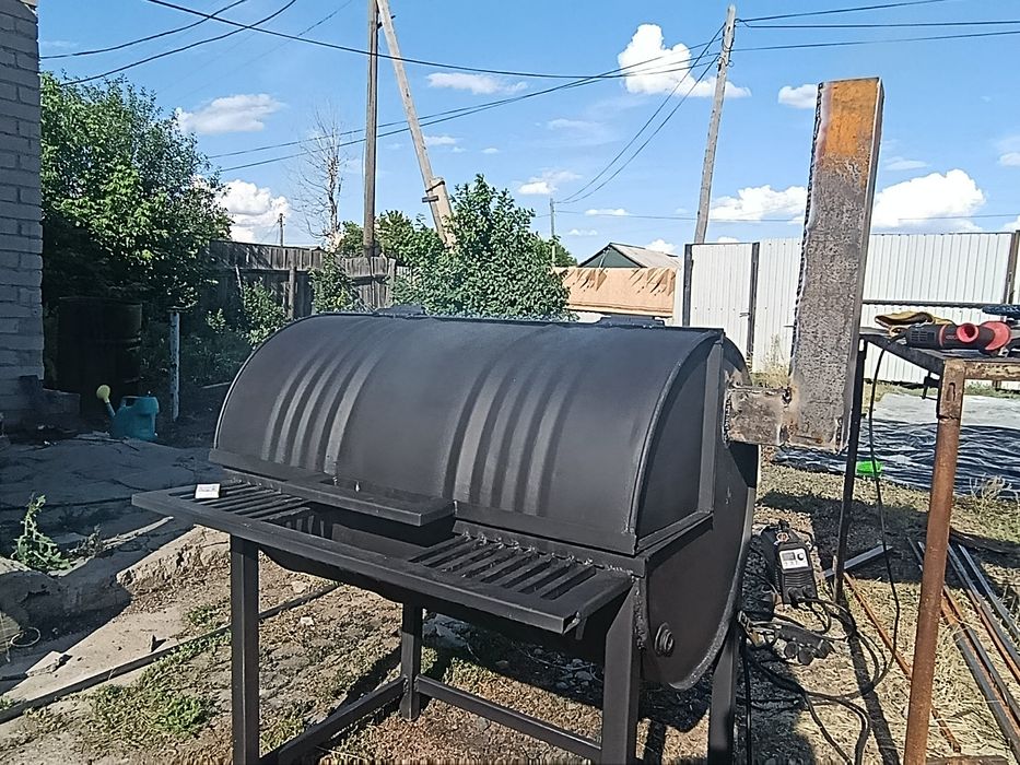Мангал-BBQ с дымоходом