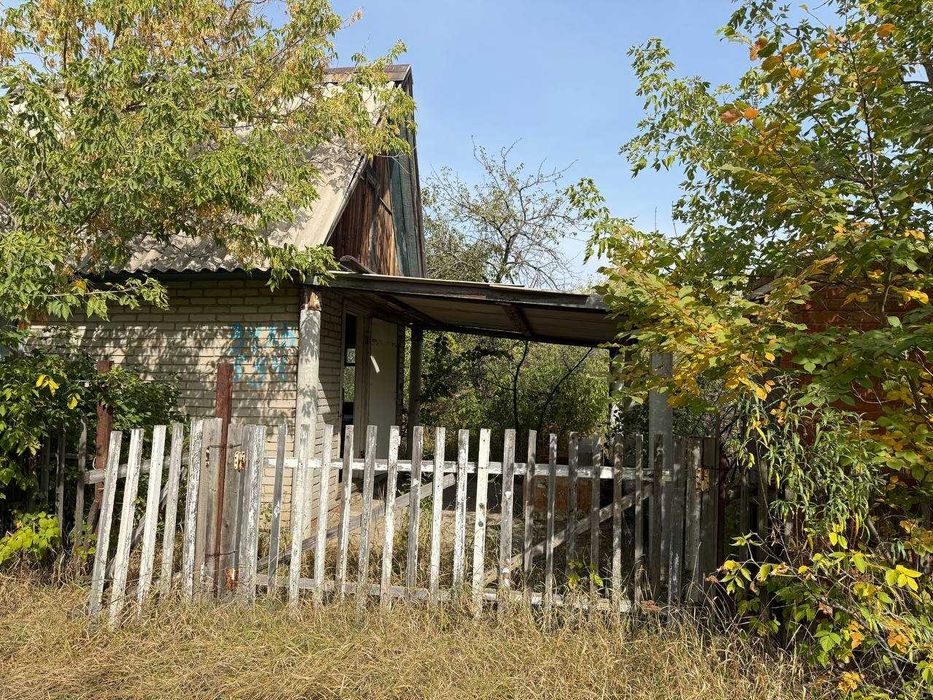 Продаётся дачный участок — 5 соток. Недорого. Срочно.
