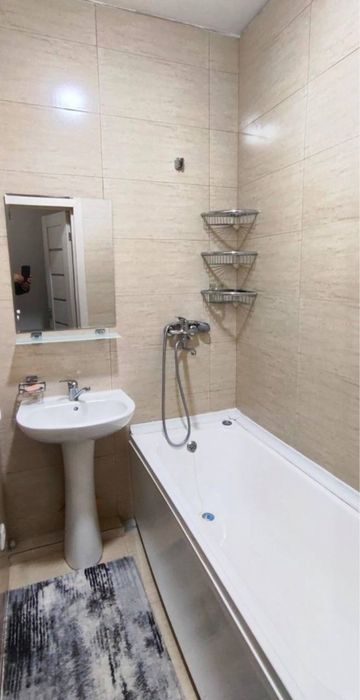 Срочна здаётся алмазар сити