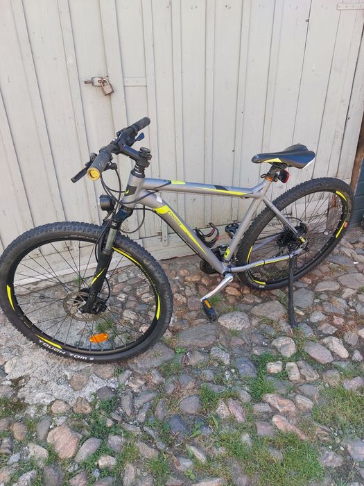 Vând bicicleta de barbati CONWAY