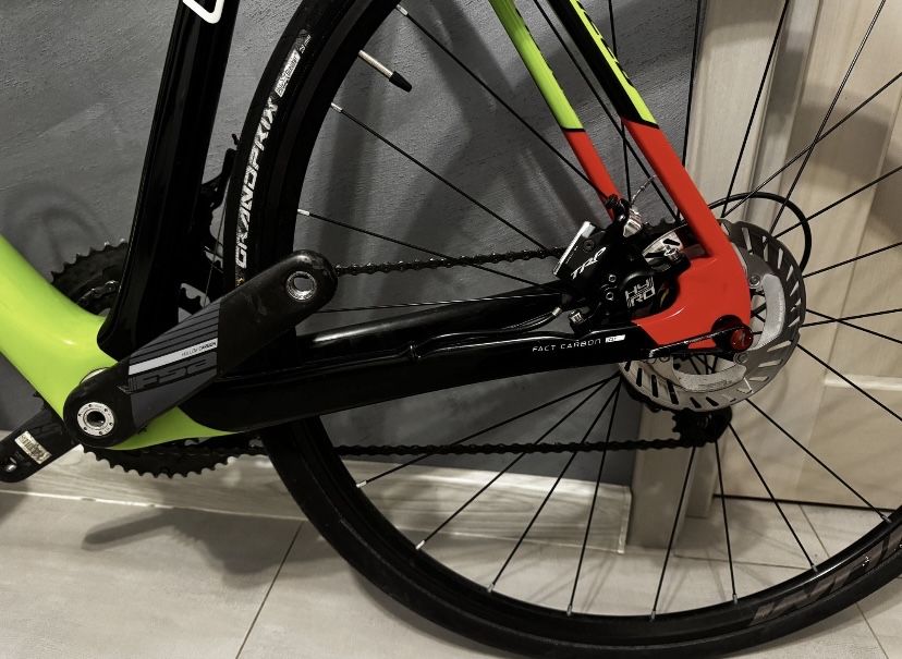 Bicileta moutain bike orice intrebare ai suna