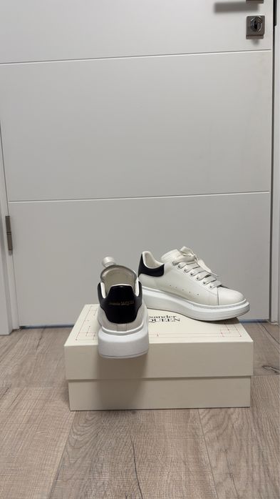 adidasi alexander mcqueen white