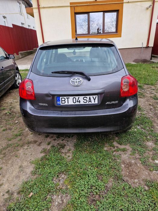 Vand Toyota Auris