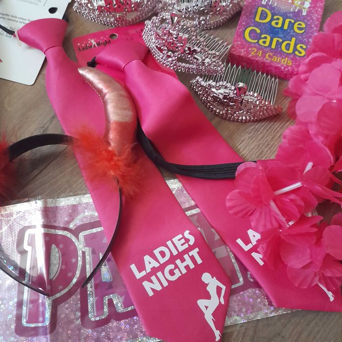 Украса за моминско парти 25лв за всичко