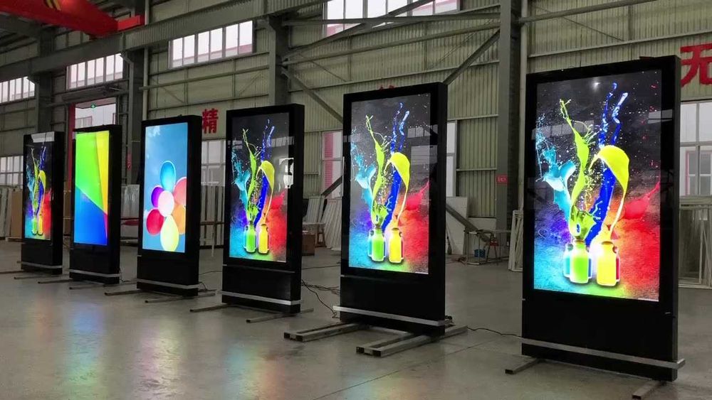 СУПЕР ЯРКИЙ LED ЭКРАН на колёсах для рекламы