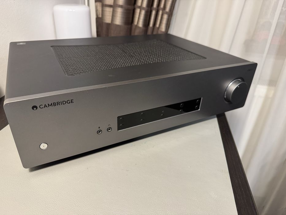 Amplificator Cambridge Audio CXA 61
