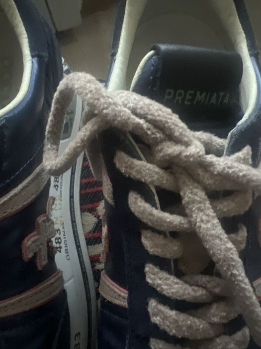 Кроссовки Премиата в отличном состоянии .