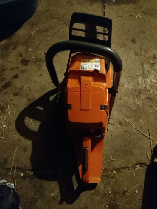 Vând drujbă Husqvarna 365 X-Torq