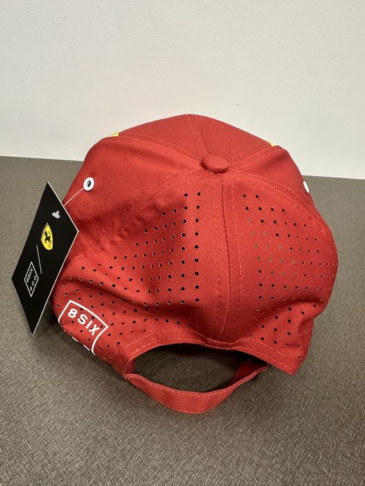 Оригинална шапка Ferrari Hypercar лимитирана подходяща за подарък