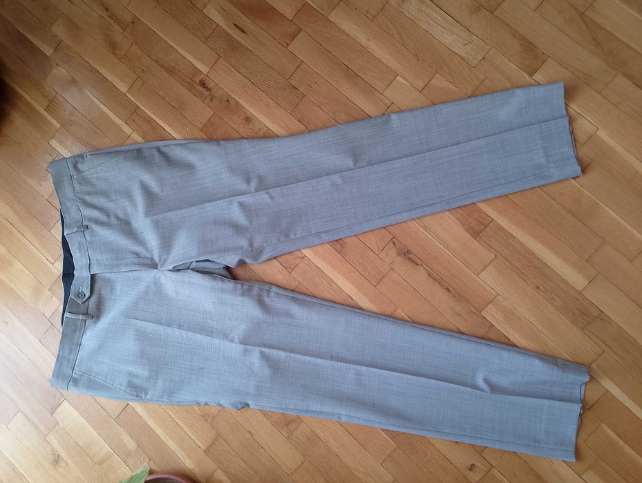 Мъжки костюм Calvin Klein 56