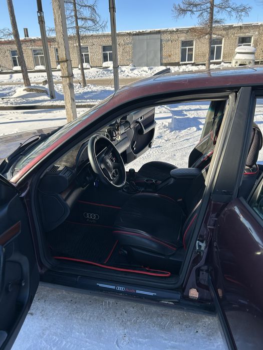 Ауди 100 с 4 кузове