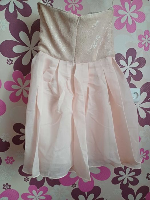 Платье нарядное на выпускной