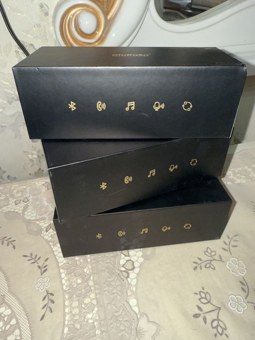 Продам новые очки с блютусом