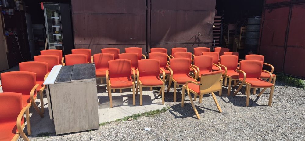 Дървени столове А112