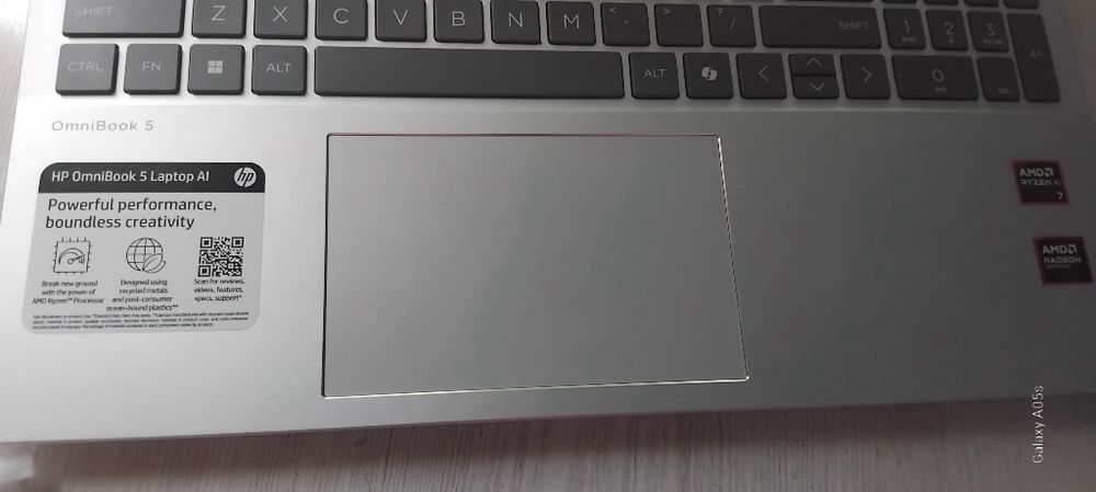 Ноутбук HP omnibook 5 Ryzen 7