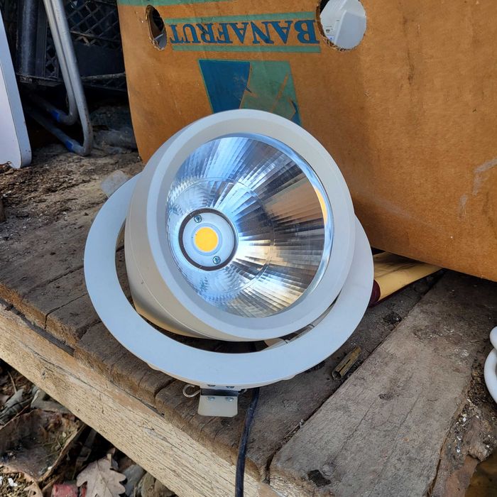 Lampa led spot profesionale