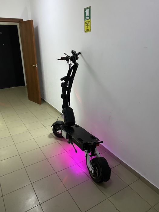Электросамокат Ultron t128 plus