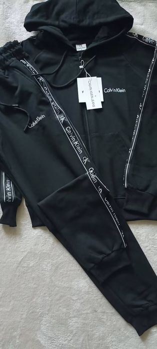 Дамски комплекти Nike,Guess,Gk.