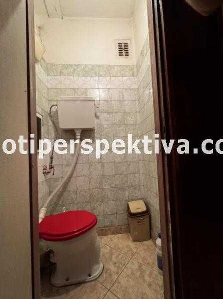 Продава се Тристаен апартамент в Пловдив, Изгрев - 80 кв.м за 957 €/кв.м - Снимка #4