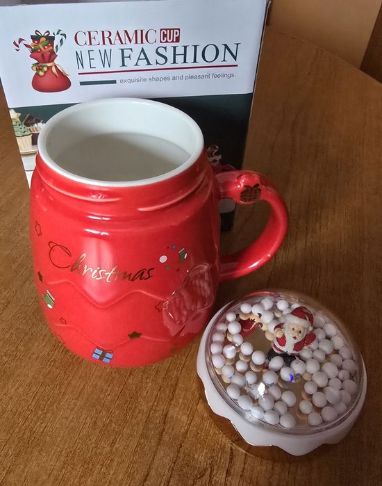 Cana ceramica craciun