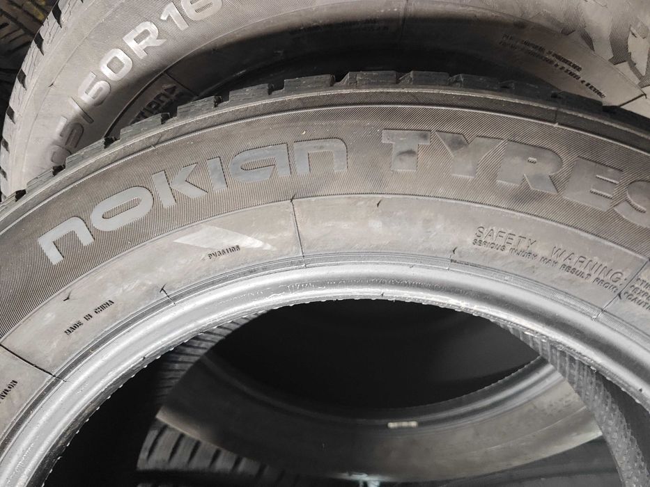 2бр.зимни гуми 205/60/16 Nokian