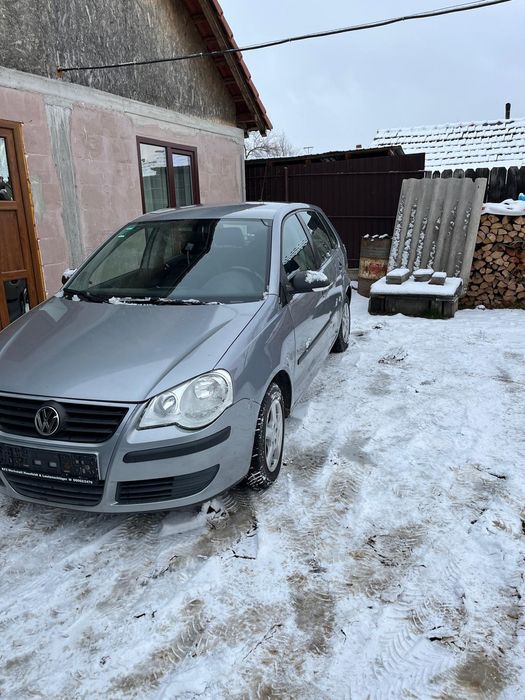 Vw polo benzina.