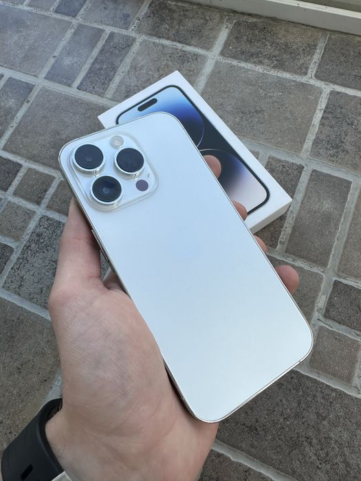 iPhone 14 Pro 128GB перфектен без забележки