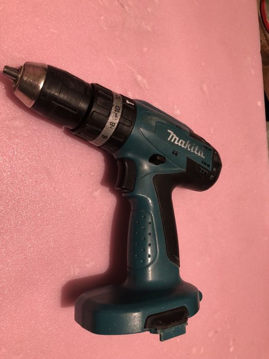 Vand Makita 8391D