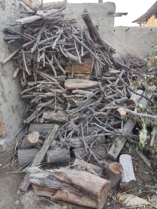 У́тин сотилади курук залдори