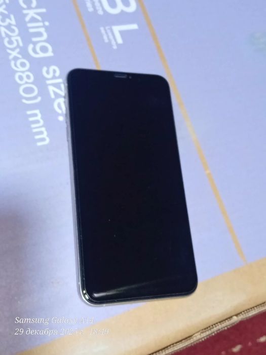 Iphone xs max xolati yaxshi