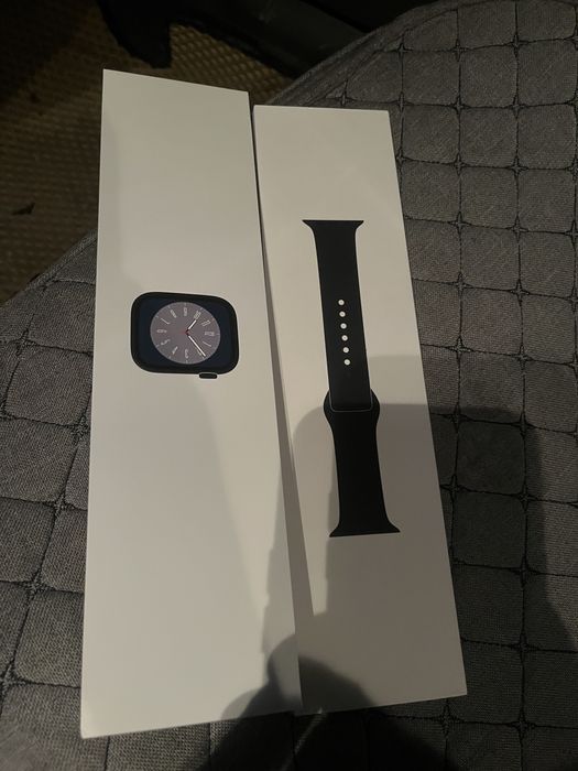 Продам Apple Watch 8 серия