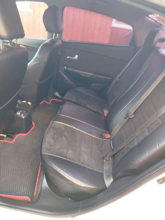 Киа Рио 2015 года