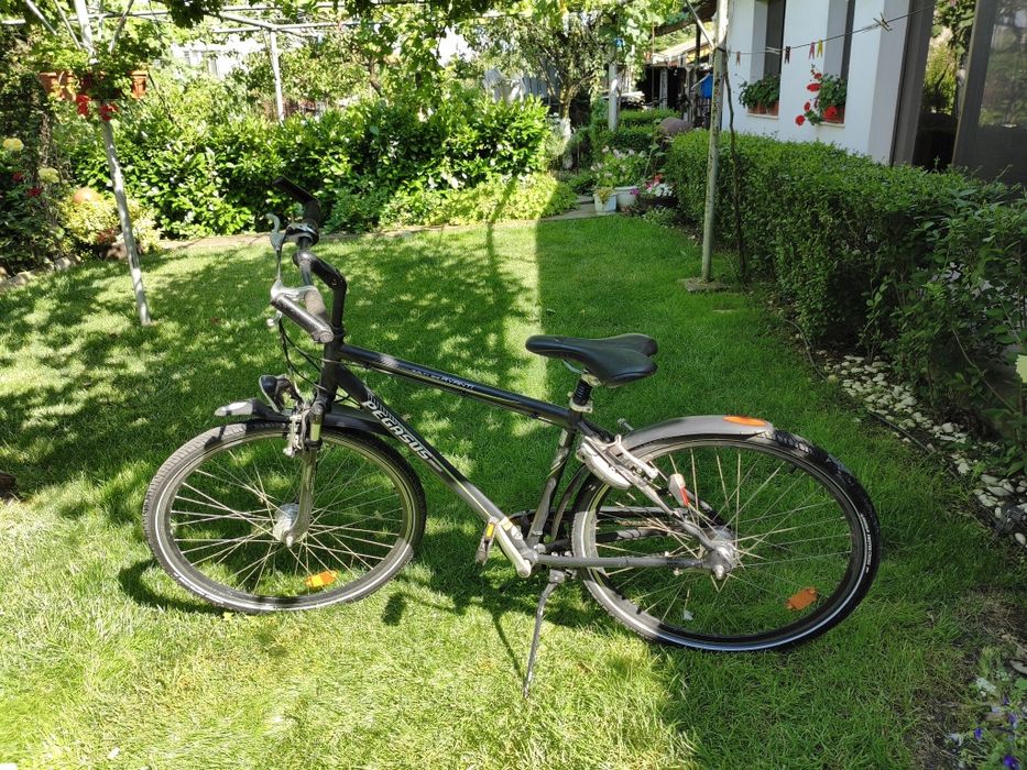Алуминиев градски велосипед Pegasus Avanti 28" / Вътрешни скорости / НОВО