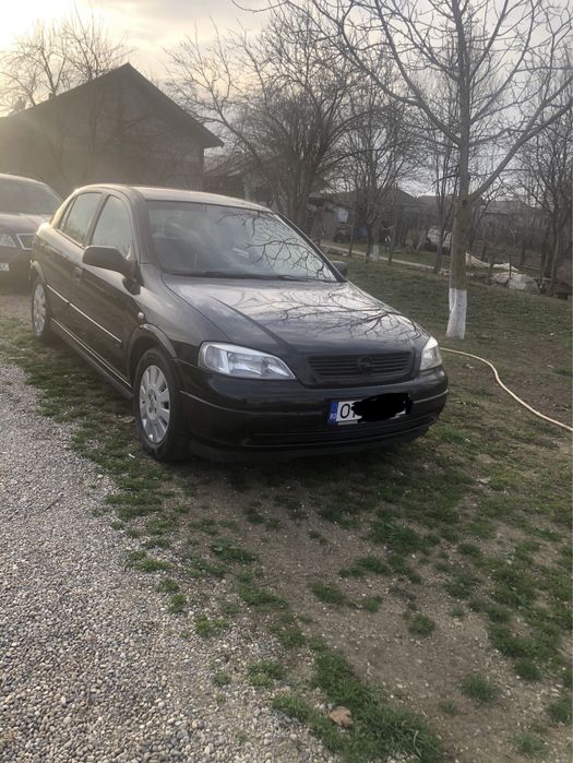 Vând opel astra g