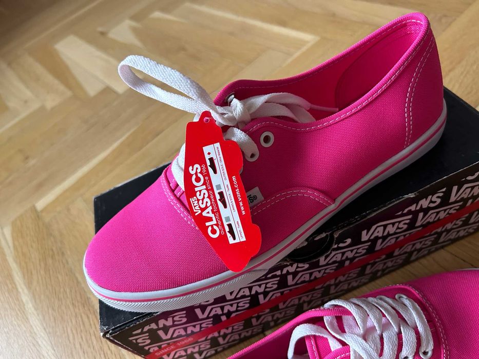 Дамски кецове Vans Authentic Lo Pro розови