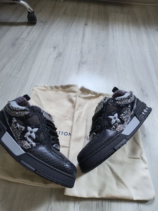 Louis Vuitton skates black Swarovski monogram US9