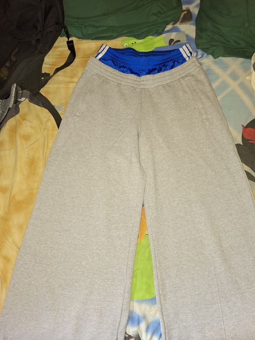 pantaloni baggy adidas
