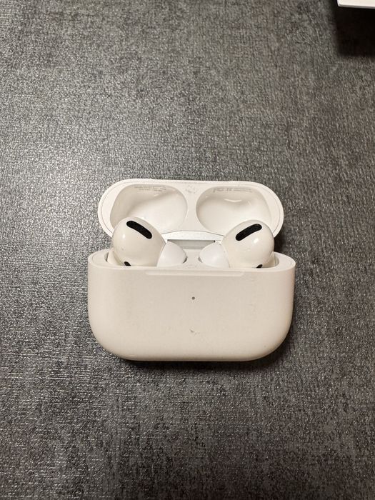Airpods pro (оригинал)