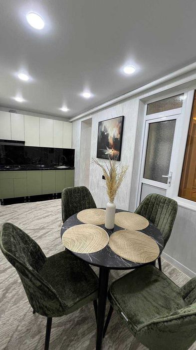Евроремонт, 76 м², 4 комнаты, Чиланзар 24 квартал `
