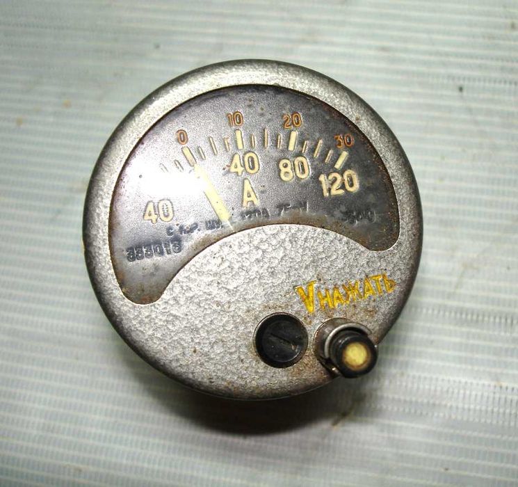 Уред за таблото на камион МАЗ, MAZ