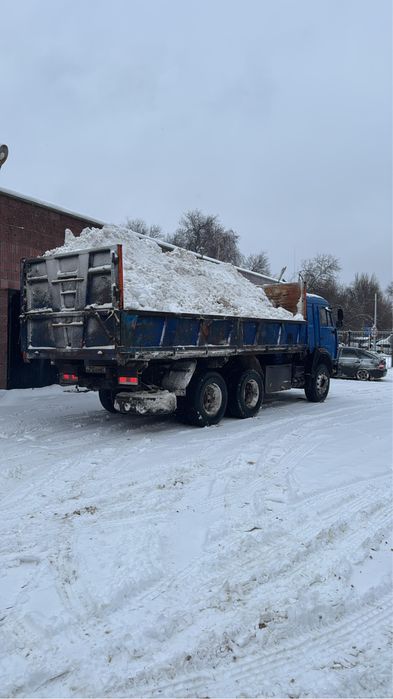 ВЫВОЗ СНЕГА. Погрузчик камаз