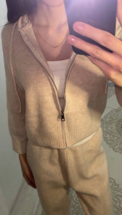 Двойка (серая,бежовая)