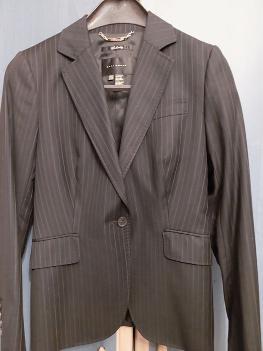 Costum cu pantalon bermude Zara