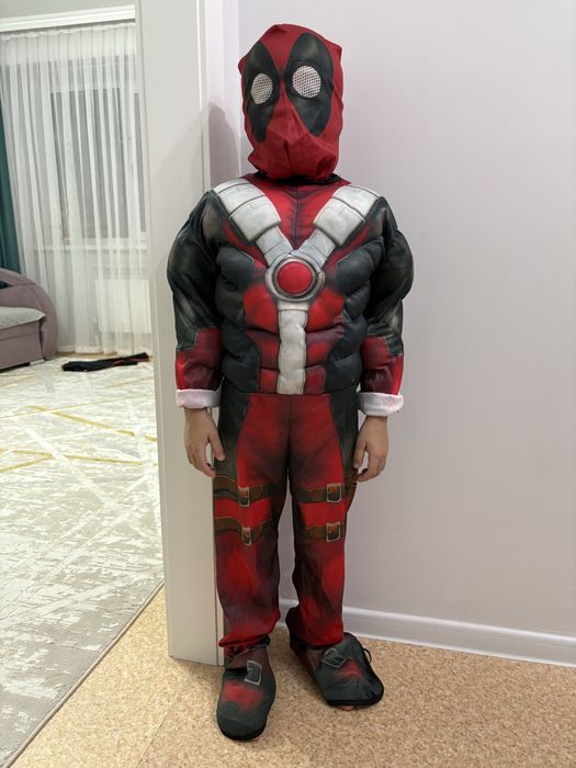 Продам новогодний костюм