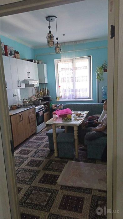 Янги дархонда 2 хонали квартира сотилади. 8 этаж,16 этажли уй. 66 кв/м