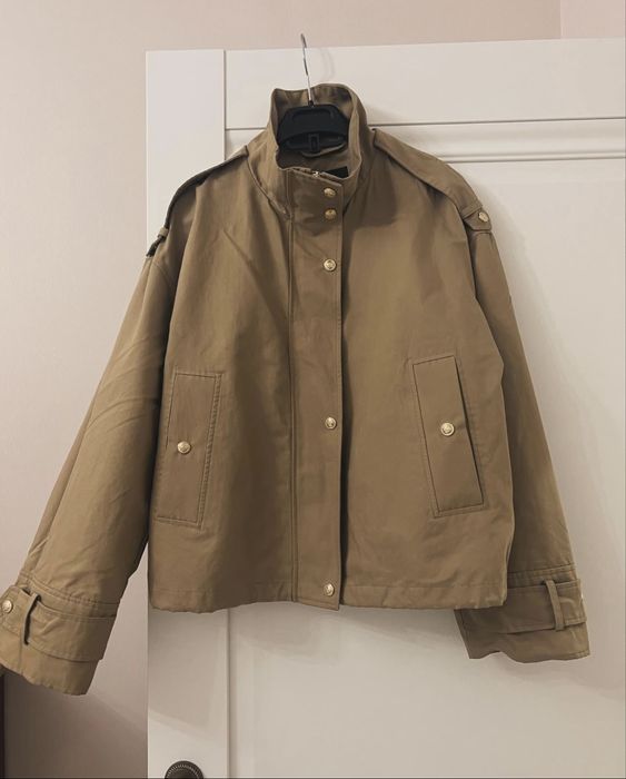 Укороченный тренч Massimo Dutti