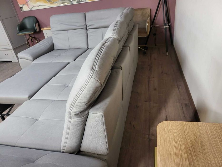 Сив ъглов диван от плат с функция сън и ракла Rhone