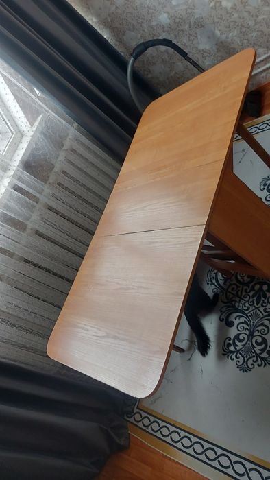 Продаётся стол трансформер