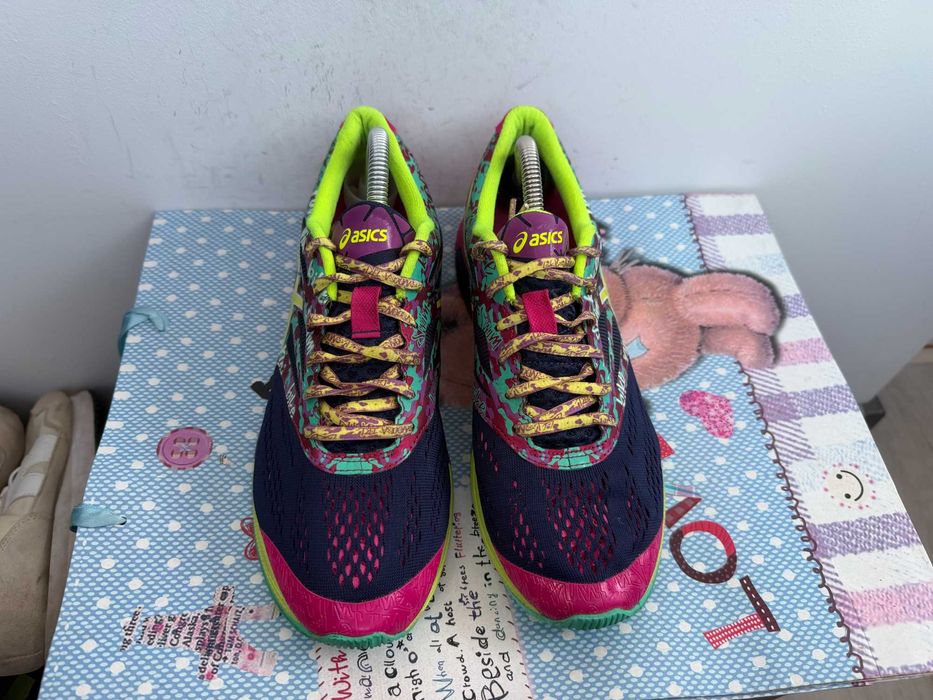 ASICS Gel-Noosa Tri 10''оригинални маратонки 41.5 номер