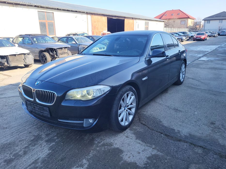 Faruri bi-xenon adaptiv bmw f10,f11 europa